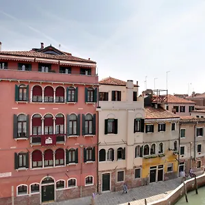 Palazzo Schiavoni Residenza D'epoca & Suite-apartments Veneza